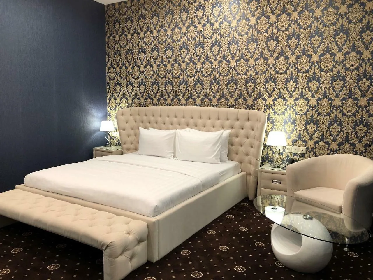 Brosko Hotel Arbat Mosca